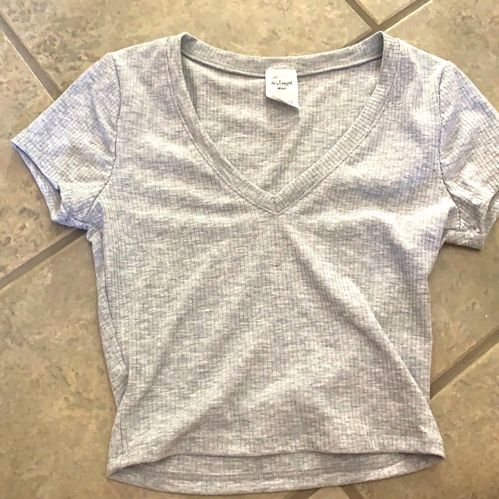 destined grey crop tee